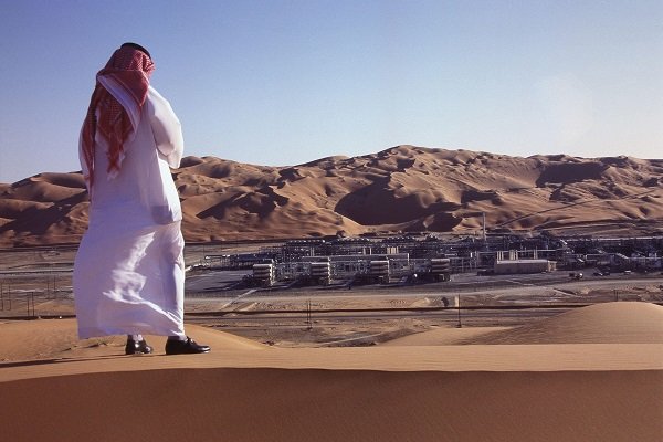 سعودی‌ها قیمت نفت در بودجه سال آینده شان را ۸۰ دلار لحاظ کردند