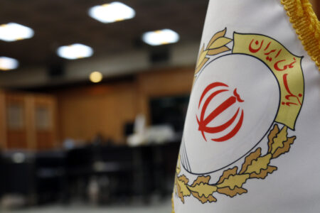 سامانه های خدمات تماس بانک ملی ایران به منظور پاسخگویی به سوالات مشتریان