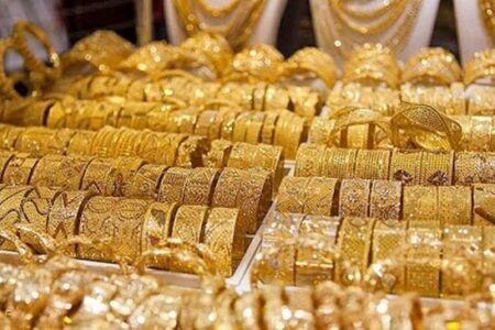 پیش بینی قیمت طلا و سکه روز یکشنبه هفتم اسفندماه ۱۴۰۱ / بازار فلزات گران‌بها داغ شد