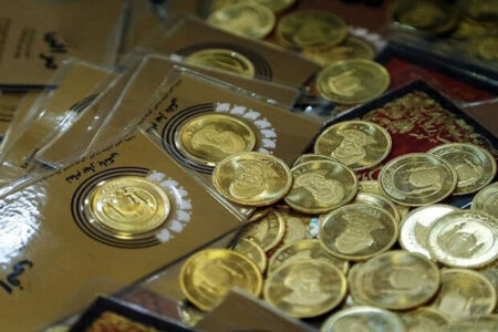قیمت طلا و سکه روز جمعه بیست ویکم بهمن ماه ۱۴۰۱