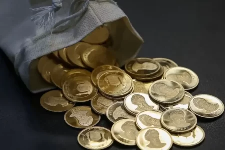 قیمت طلا و سکه یکم مرداد ۱۴۰۲ / مثقال به کانال ۹ میلیونی برگشت