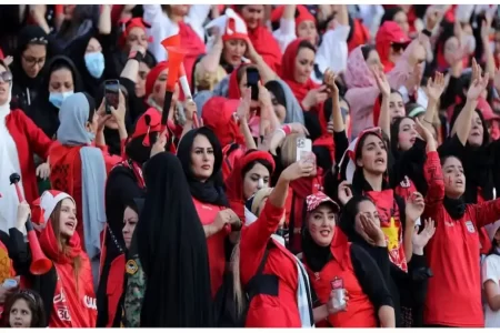 مجوز حضور بانوان در ۵ ورزشگاه‌ صادر شد