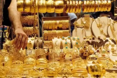 قیمت طلا و سکه بیست و هشتم شهریور ۱۴۰۲ / طلا در سایه قدرت‌نمایی دلار نزولی شد