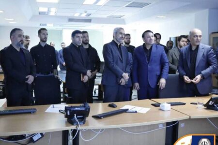 بازدید وزیر اقتصاد از مجموعه بانک سپه / قدردانی دکتر مدنی‌زاده از مدیران و کارکنان این بانک