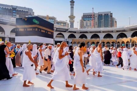تمام دارندگان فیش عمره برای ثبت‌نام اقدام کنند