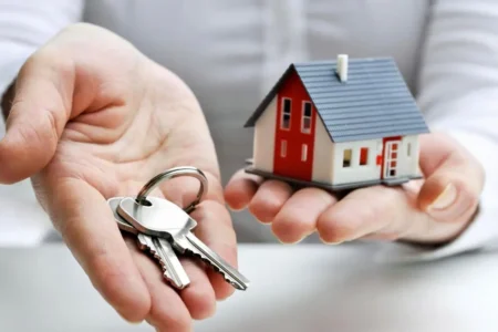 قیمت خرید خانه در قم مهر ۱۴۰۴؛ مناطق ارزان با بودجه کم + جدول