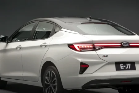 فروش اقساطی جک J4 و S3 با پیش‌پرداخت‌های متفاوت از امروز ۲۴ آبان ۱۴۰۴