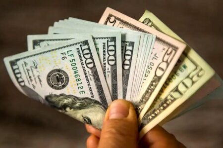 قیمت دلار در بازار آزاد امروز دوشنبه ۲۹ تیر ۱۴۰۵/ نرخ‌ها عجیب شد! +جدول