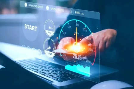 ارائه اینترنت نیم‌بها به این گروه‌ها / چه کسانی مشمول طرح جدید می‌شوند؟