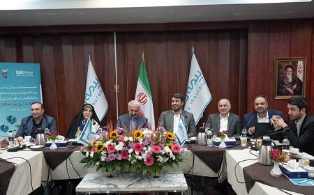 رونمایی بیمه دی از «درگاه ثبت ایده ویژه نخبگان ایثارگر» در سامانه دی‌نو